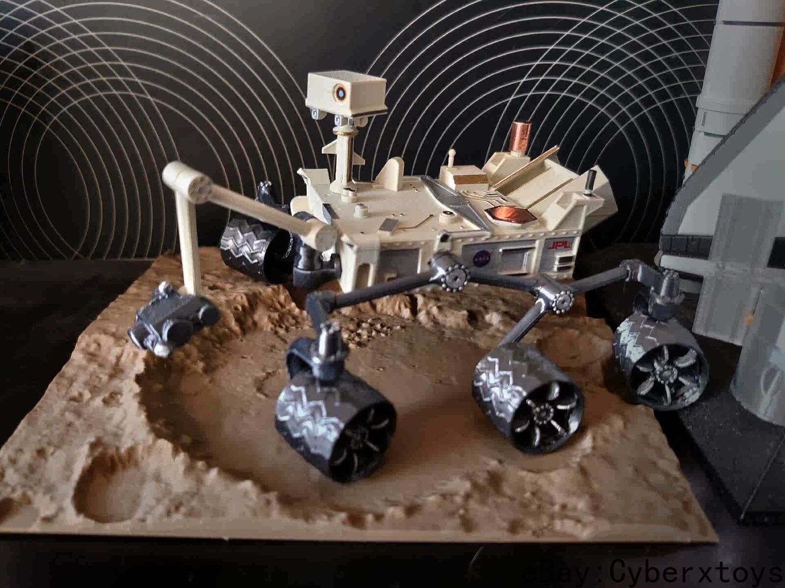 1/24 Scale NASA Curiosity Mars rover Static Model Painted