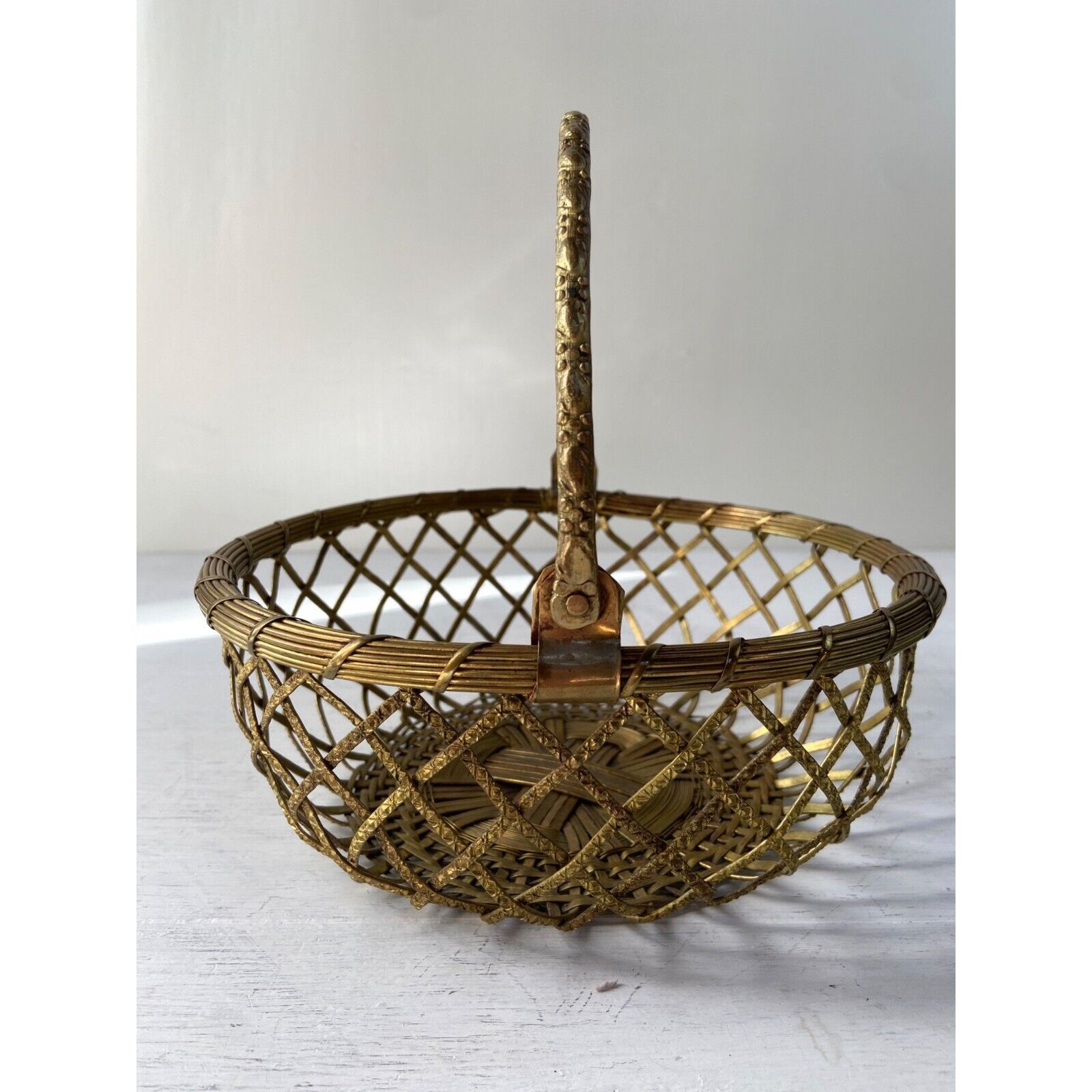 Vintage MCM Brass Basket with movable Handle and Beautiful Detailing