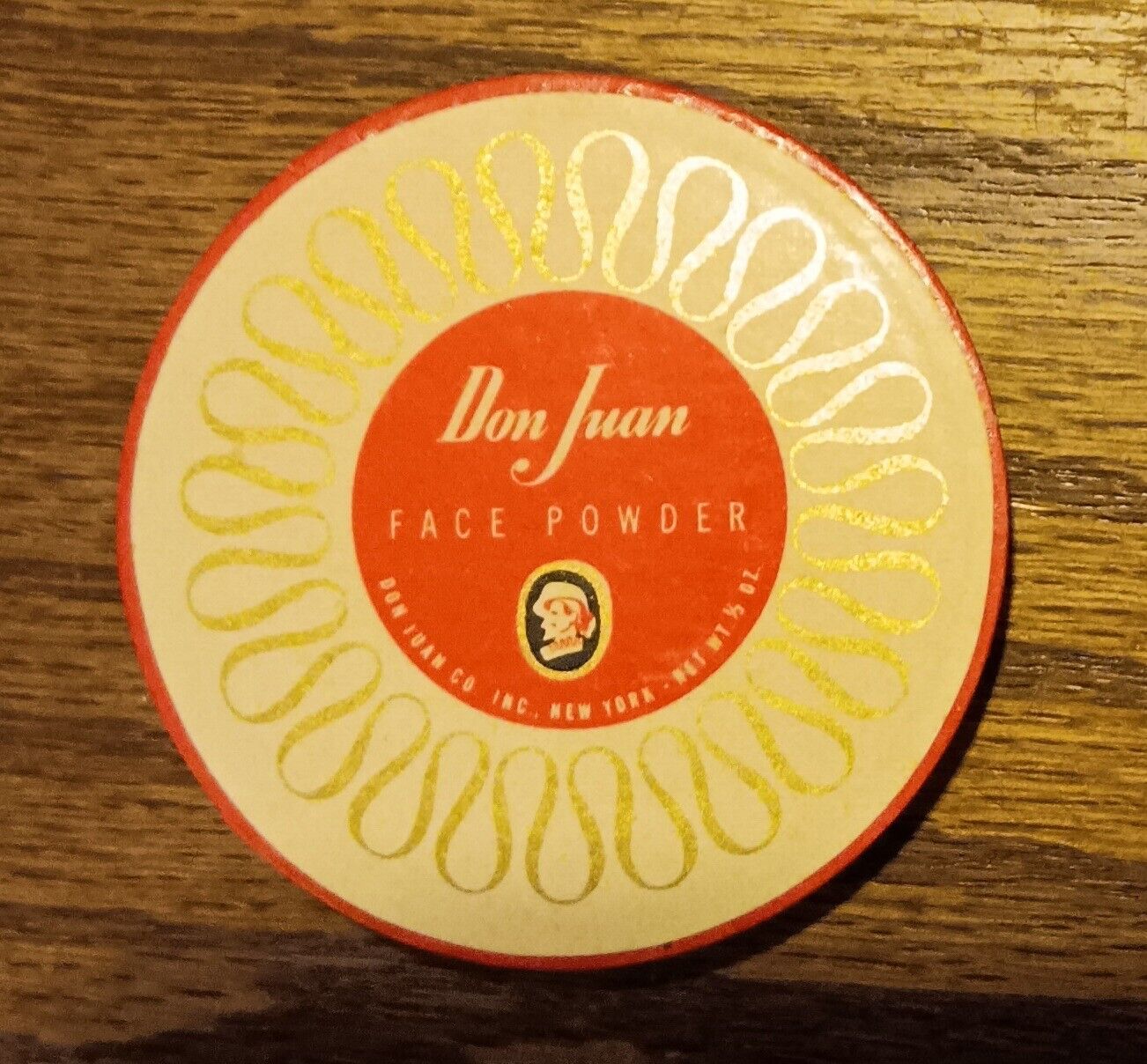 Vintage Don Juan Face Powder Cardboard Container Outstanding Condition 