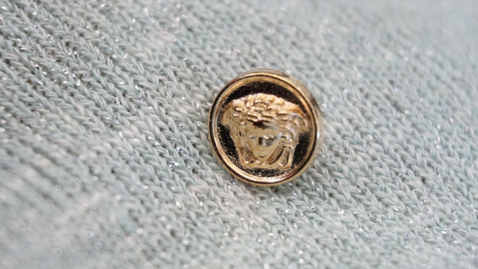 1 one  100% Versace Designer Button Gold  Tone 10 mm 0,3 inch Head of Medusa 