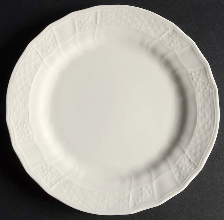 Mikasa Renaissance White Salad Plate 390837
