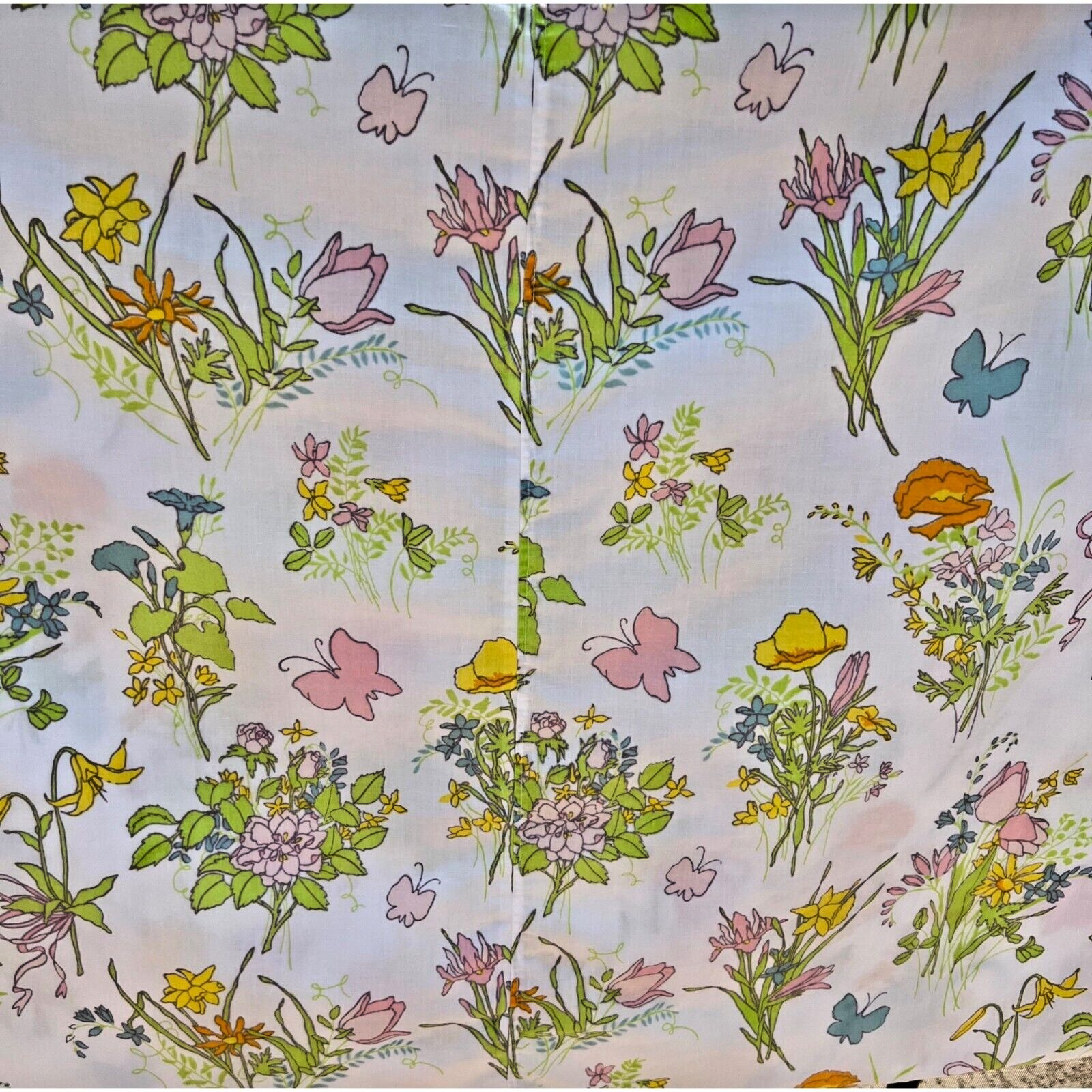 Utica 1960\'s 70\'s Floral Butterfly Print Twin Flat Sheet VTGE