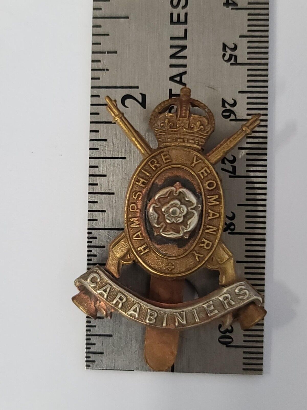 British Army Hampshire Yeomanry Genuine OR’s Cap Badge