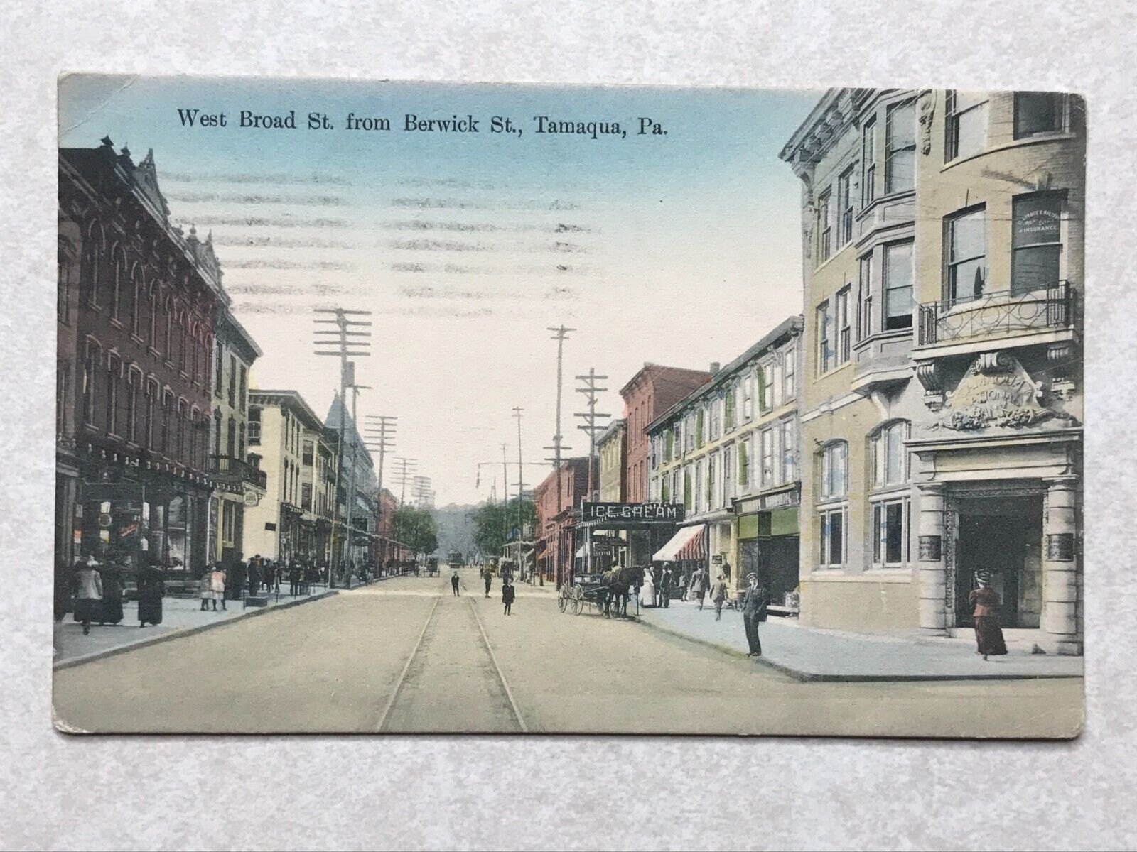 F2747 Postcard St Scene Broad St Tamaqua PA Pennsylvania