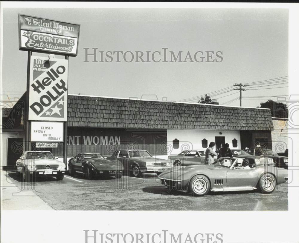 1983 Press Photo Exterior view of Silent Woman restaurant in Detroit, Michigan