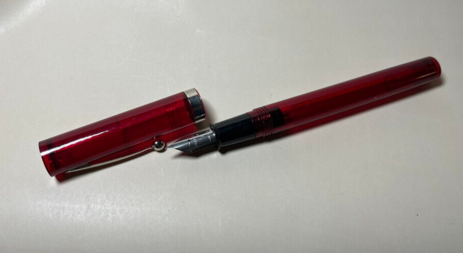 Sheaffer No-Nonsense Transparent Red Cartridge Pen – Medium Nib NOS  Vintage