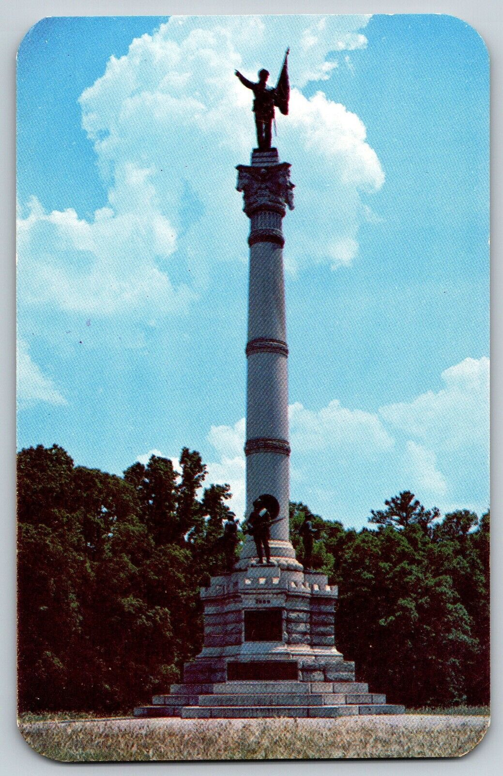 Chicamauga, Georgia - Georgia Monument - Vintage Postcard Unposted
