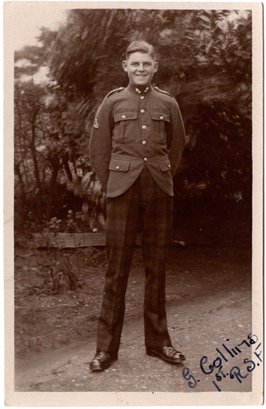 WWI 1914-18 Soldier G. Collins 1st Royal Scottish Fusiliers Real Photo Postcard