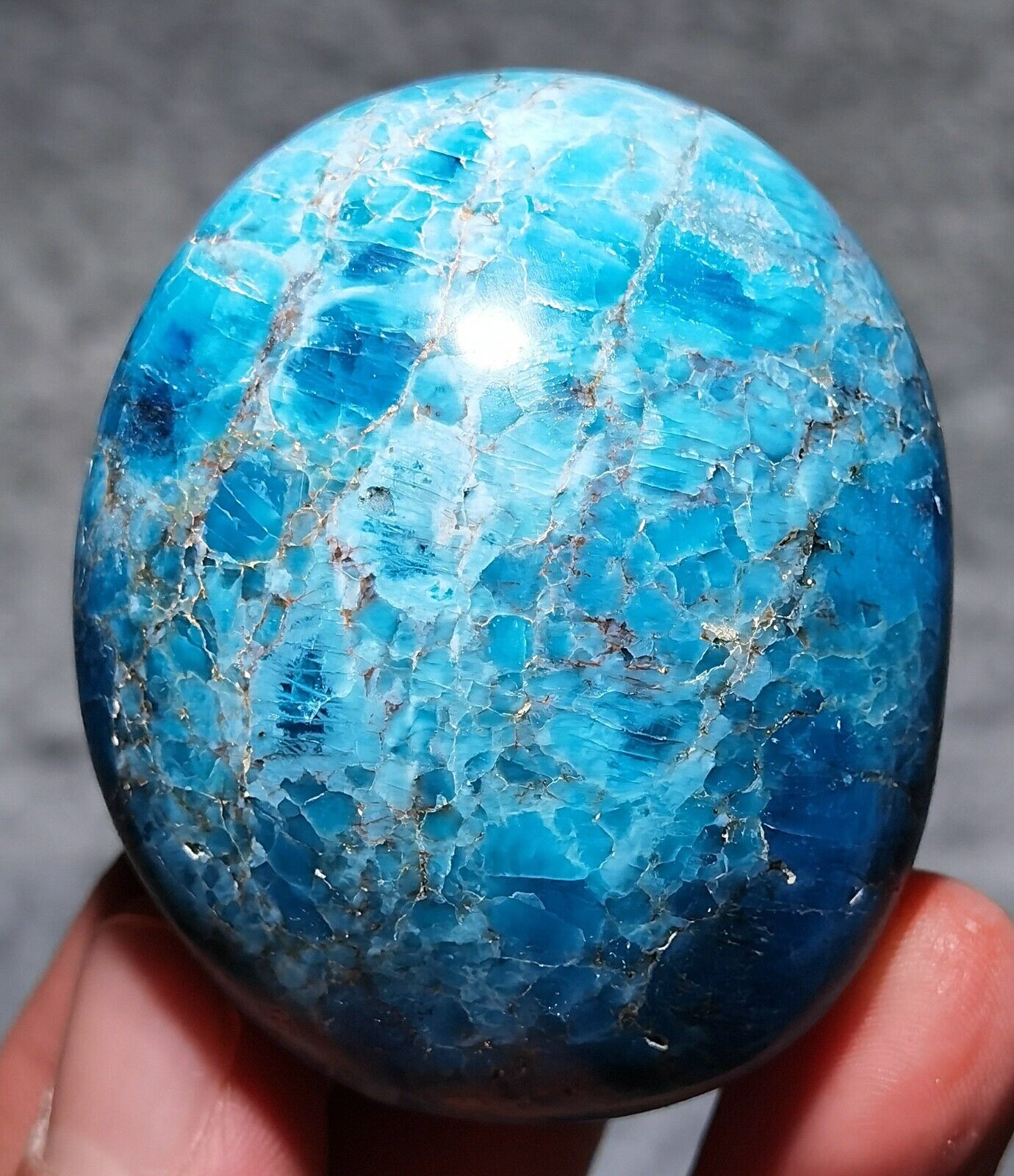 176g Beautiful NATURAL Blue Apatite QUARTZ CRYSTAL Stone Palm Reiki Healing