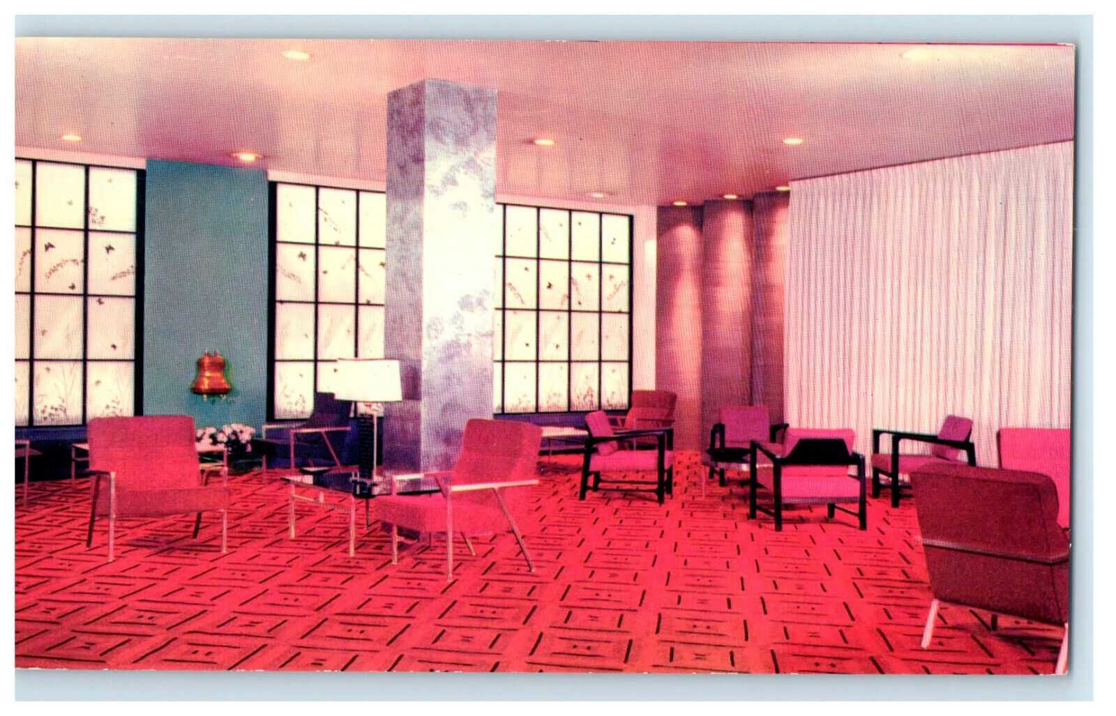 c1950s Hamilton Hotel, 20 S. Dearborn St. Chicago Illinois IL Postcard