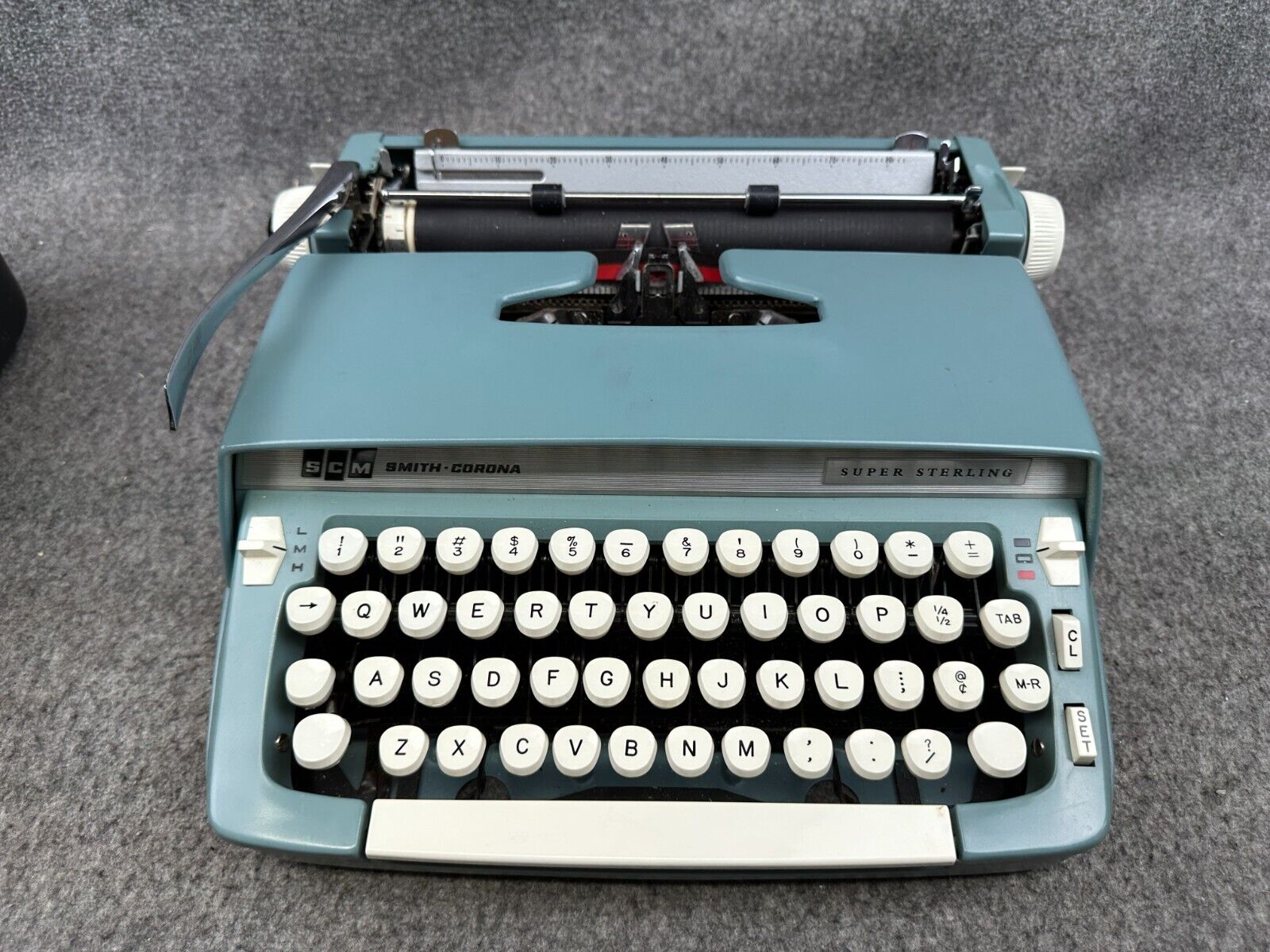 Smith Corona Super Sterling Typewriter w/ Case & Keys - TESTED