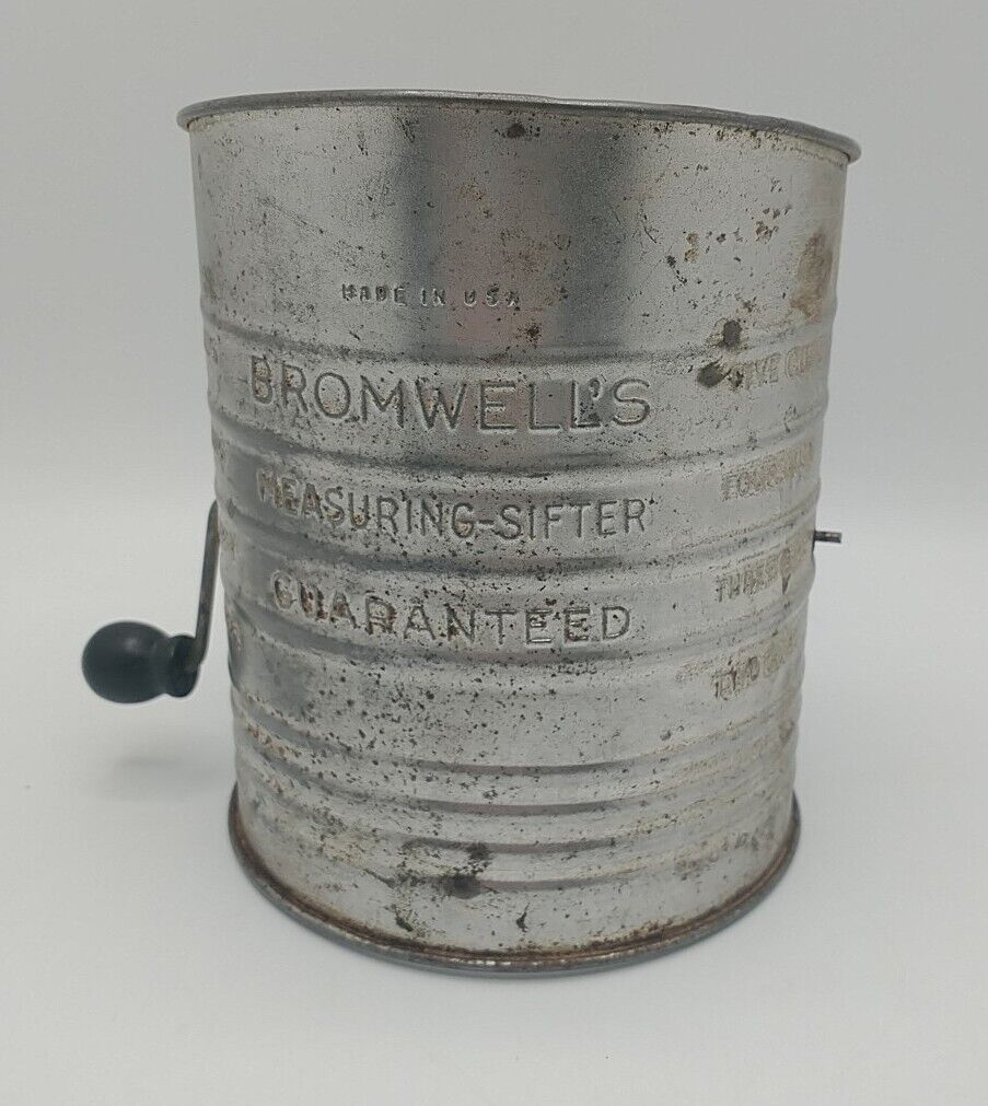 Vintage Bromwells 5 Cup Measuring Sifter Black Wooden Crank Handle Flour Metal