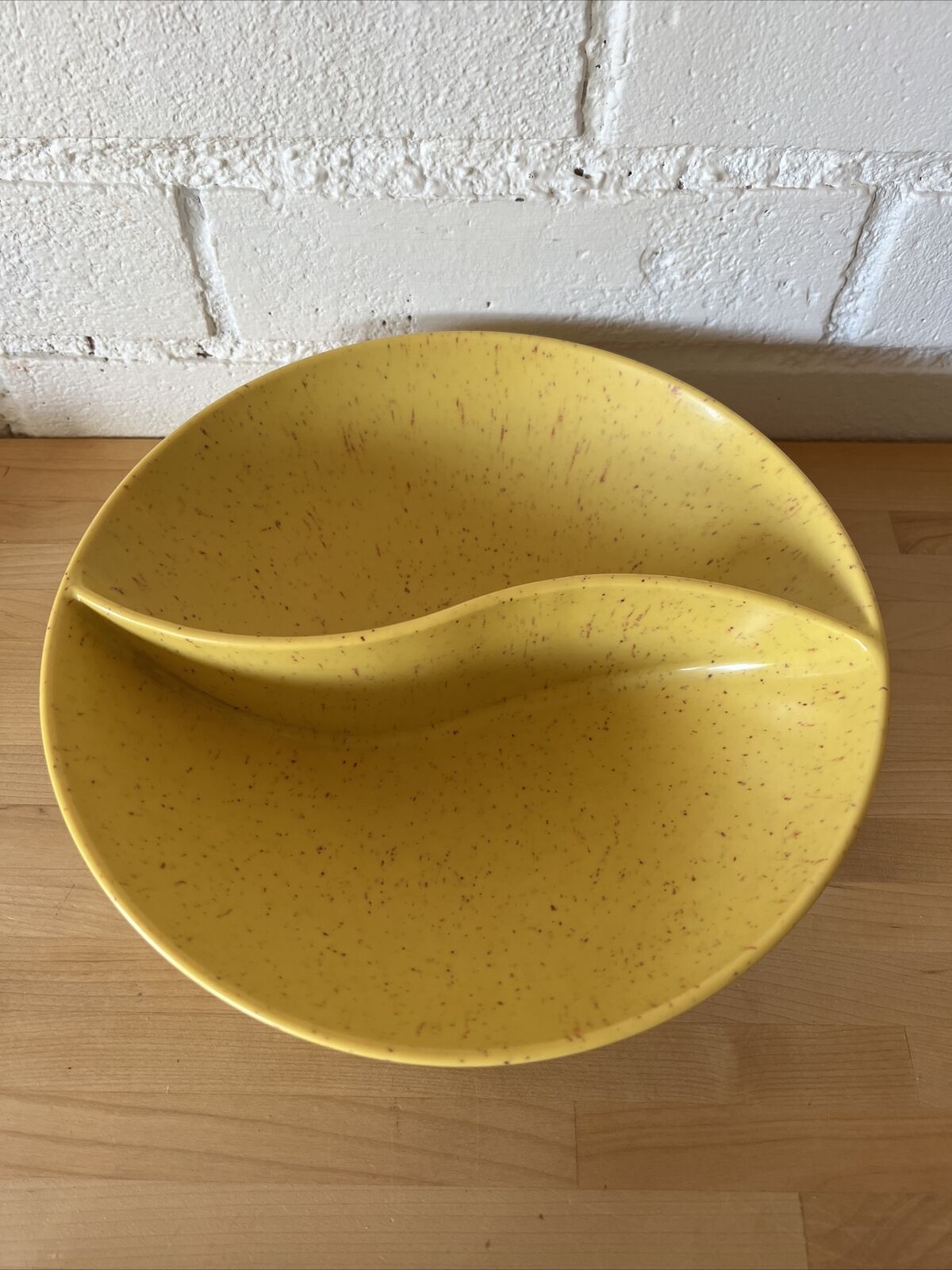 Vintage Serving Bowl Holiday Kenro Yellow Speckled Melamine Divided 9 Inch 