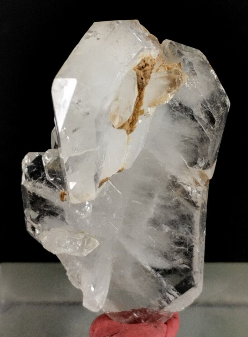 105 CT Faden Crystal Quartz Mineral Specimen from Pakistan