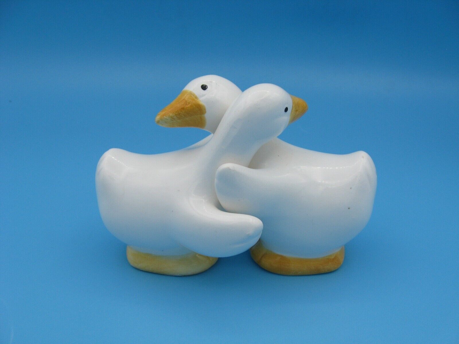 Vintage Omnibus Hugging Ducks or Geese Ceramic Salt & Pepper Shakers