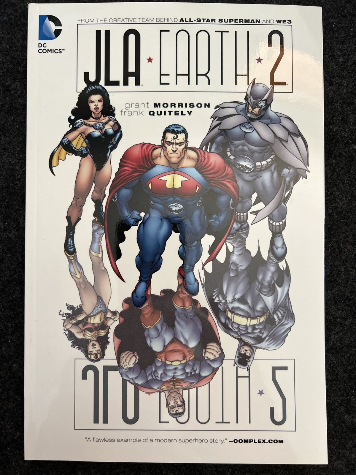 JLA: Earth 2 (DC Comics 2014 Trade Paperback) Justice League BRAND NEW