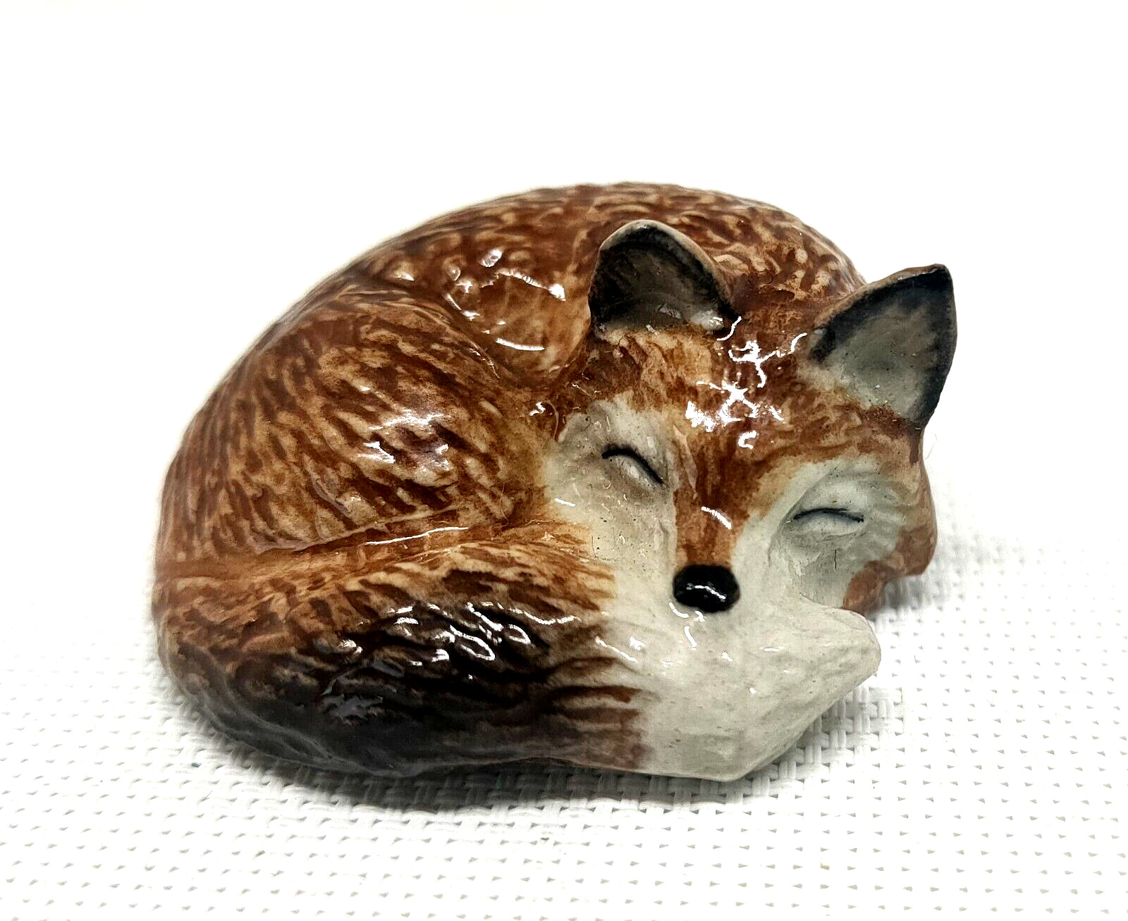 Klima Miniature Porcelain Sleeping Fox Hand Painted Approx 4cm L Glossy Finish