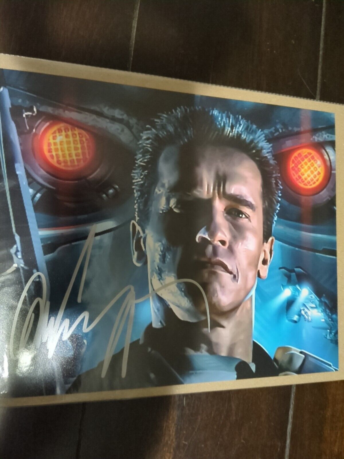 Arnold Schwarzenegger ~ Signed Autographed 8×10 Terminator Photo,, COA