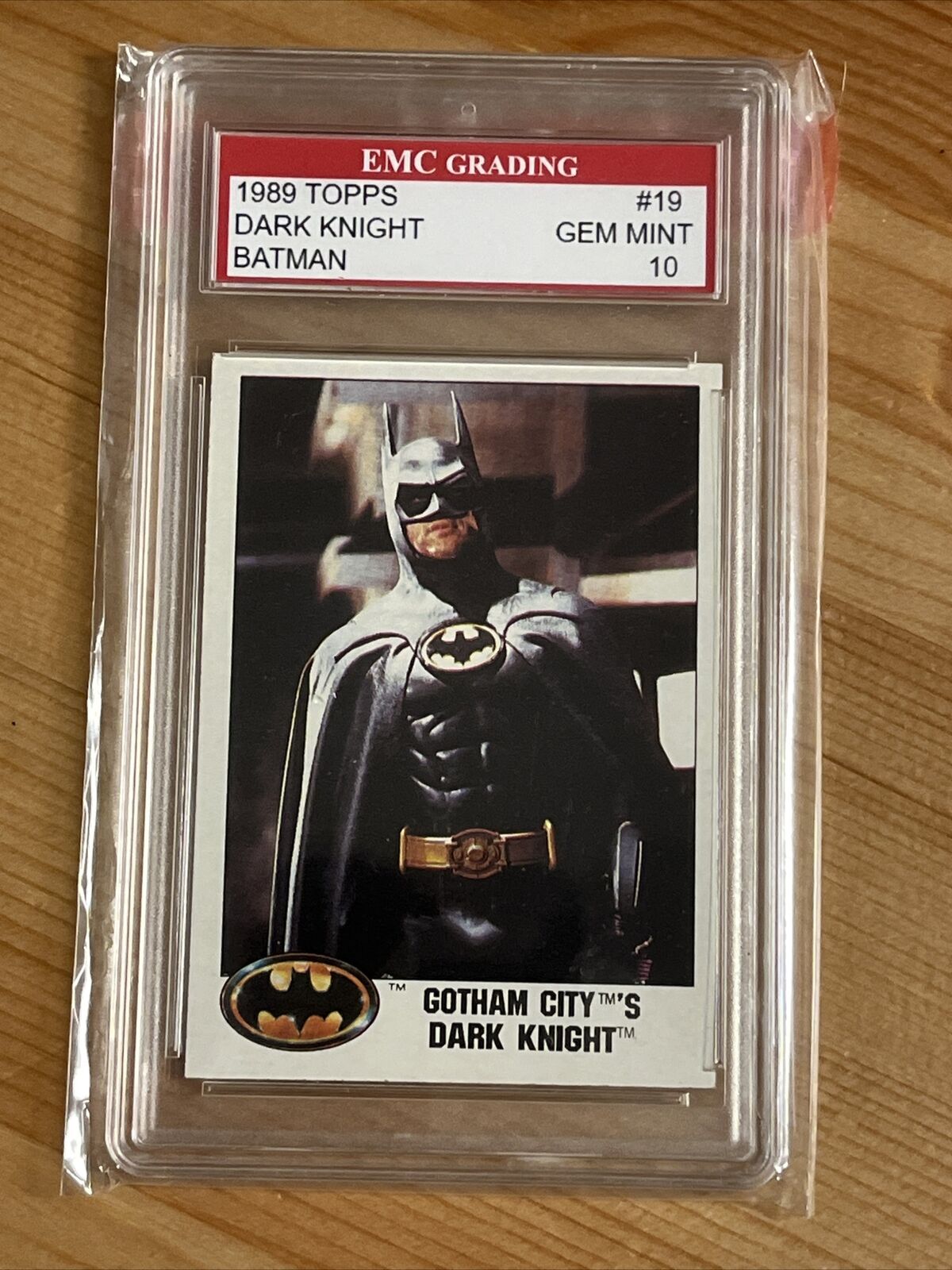 1989 Topps Batman Gotham City\'s Dark Knight #19 Graded EMC 10 GEM MINT Keaton