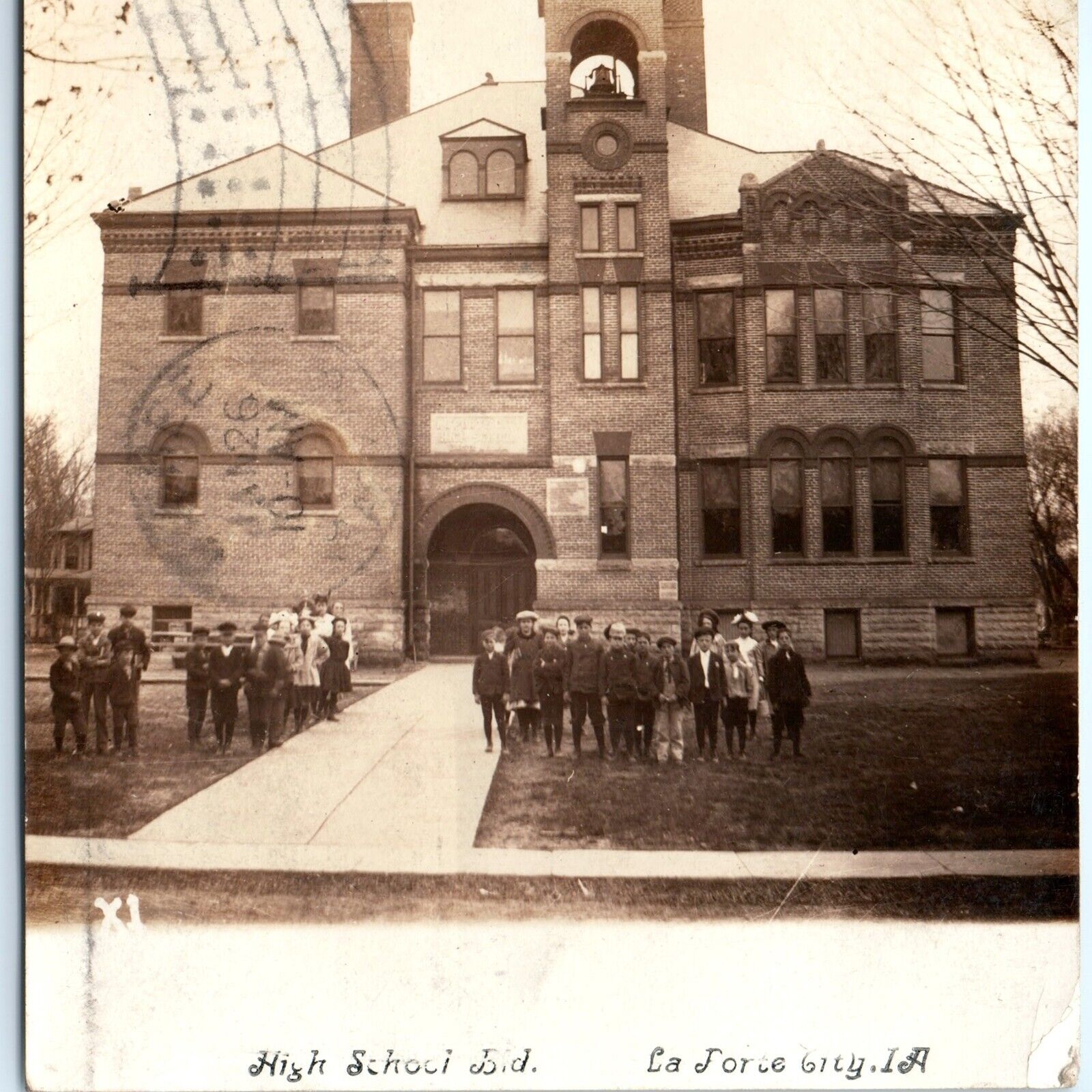 1908 La Porte City, IA RPPC High School Building Students Photo Postcard A196