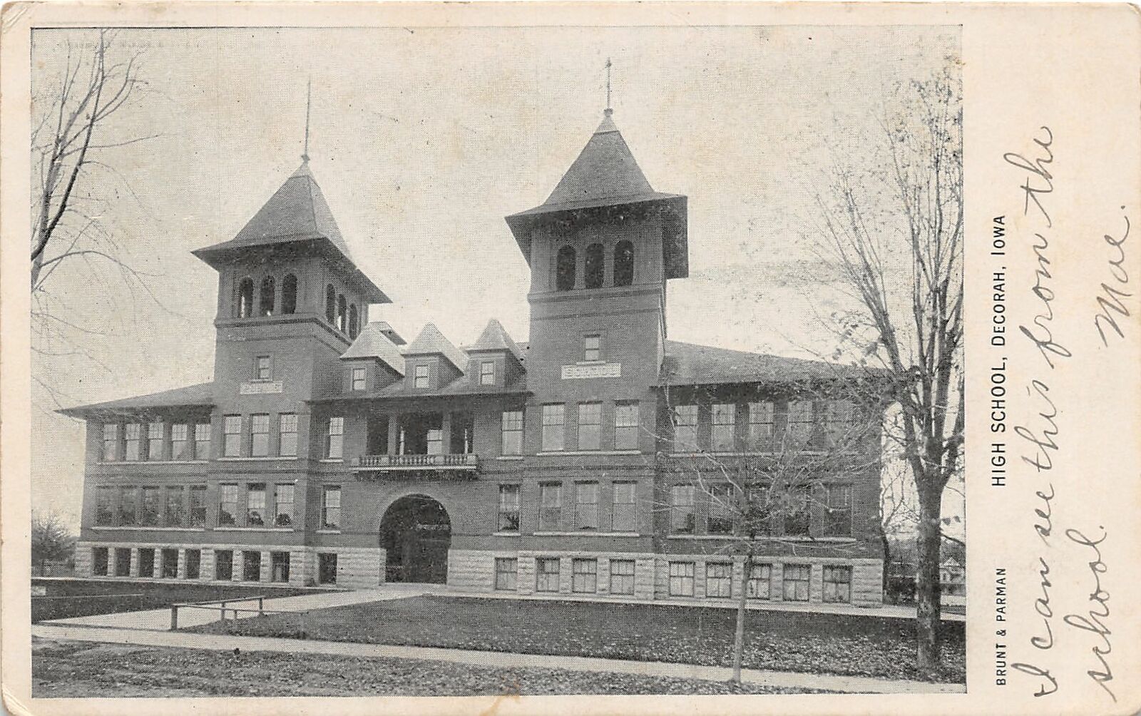 J19/ Decorah Iowa Postcard c1910 High School Building  27