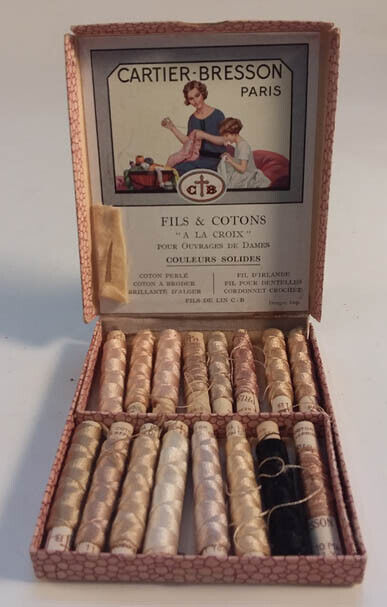 Cartier-Bresson Nécessaire Miniature thread box Paris c 1930s