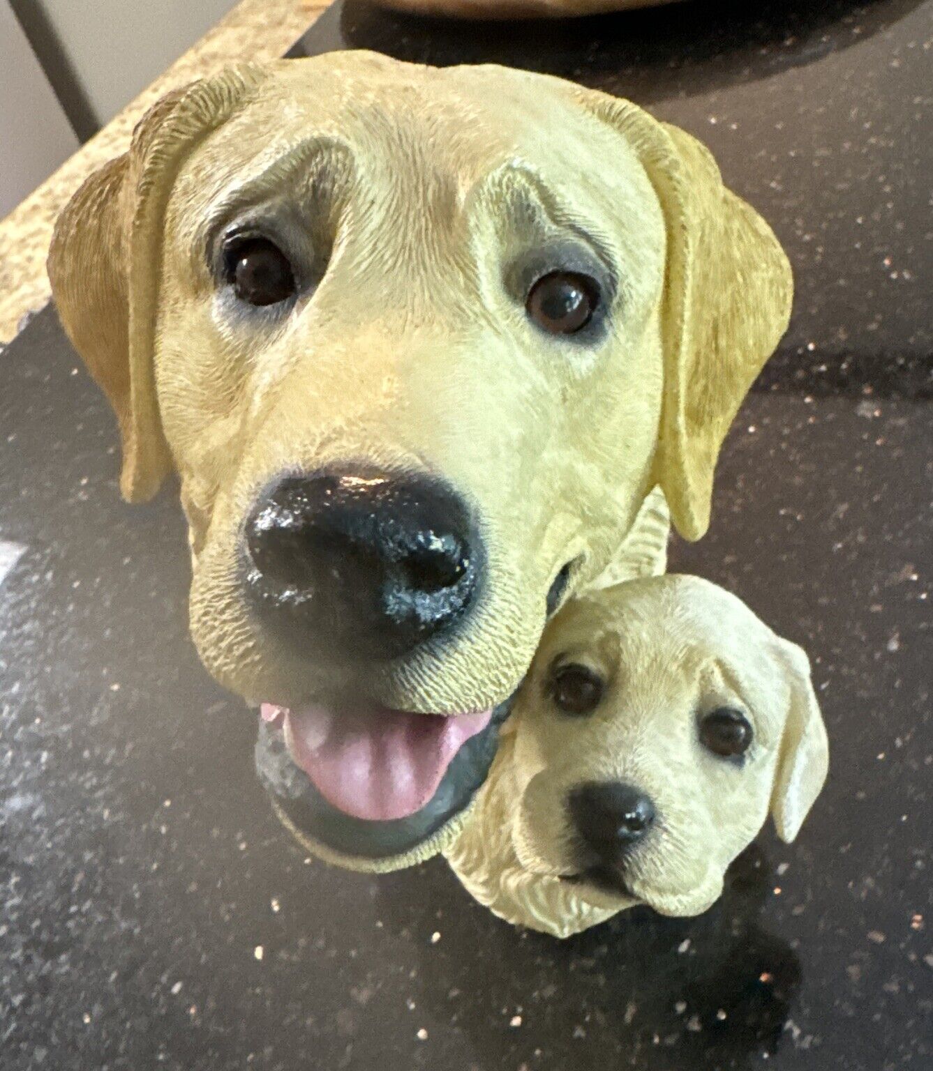 Vtg Living Stone Realistic Yellow Labrador Lab Retreiver Dog Bust Figurine \'02 