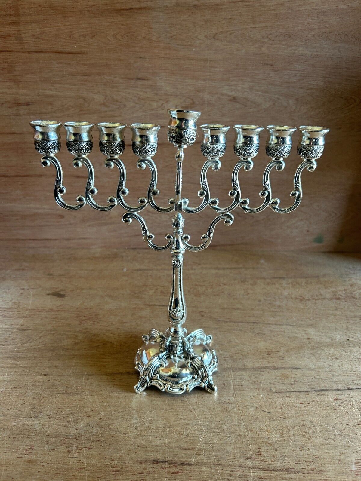 Hanukkah Menorah 9 Branch Candle Holder Fancy Silver Tone Metal Vtg Judaica