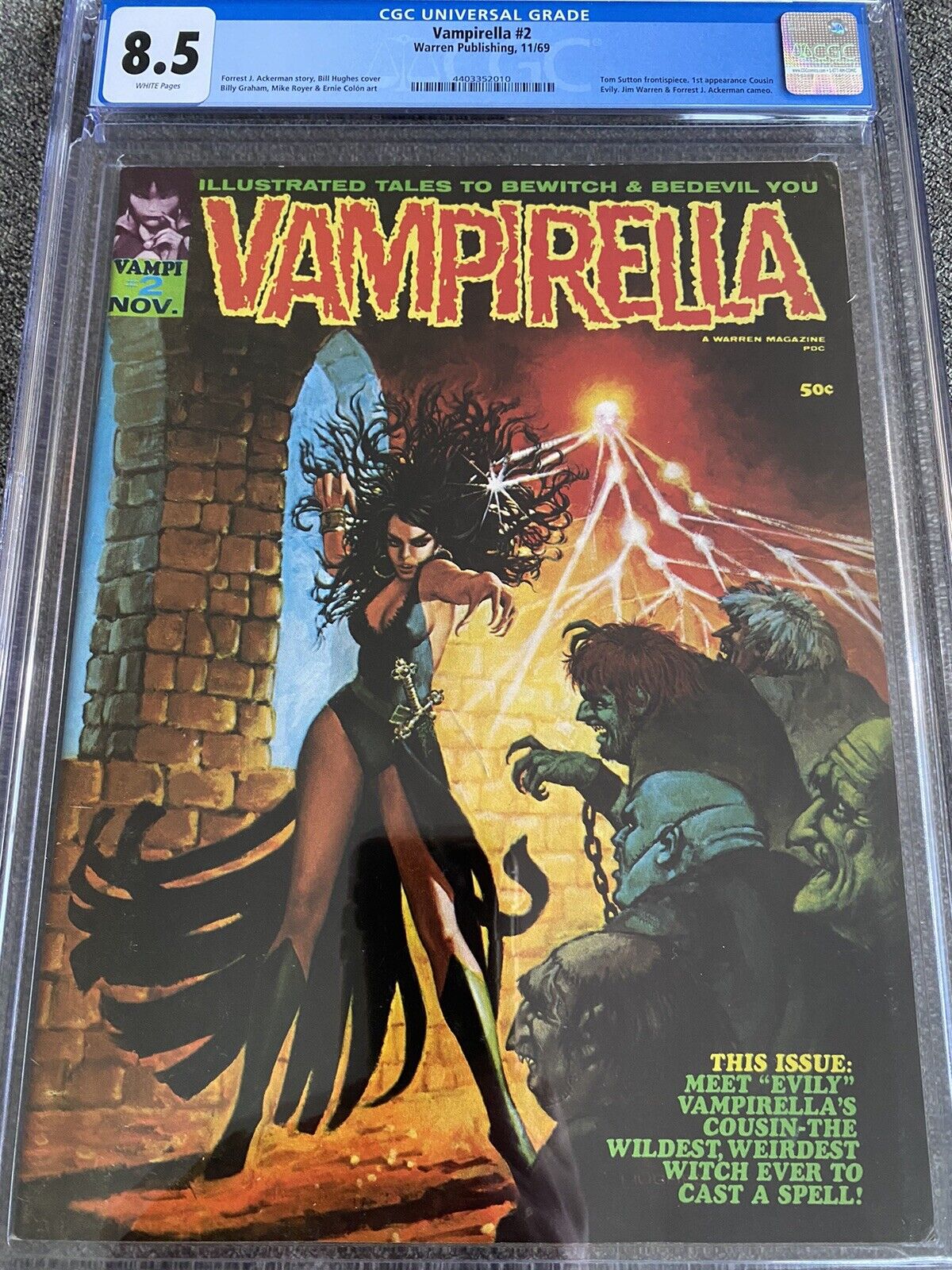 Vampirella 2🔥CGC 8.5🔥WHITE PAGES🔥1st Draculina🔥1st Evily🔥Untouched Case🔥