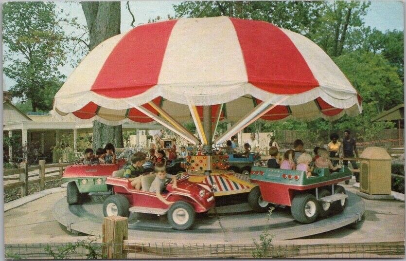 Vintage 1970s OPRYLAND U.S.A. Nashville Tenn. Postcard Amusement Park Kid's Ride