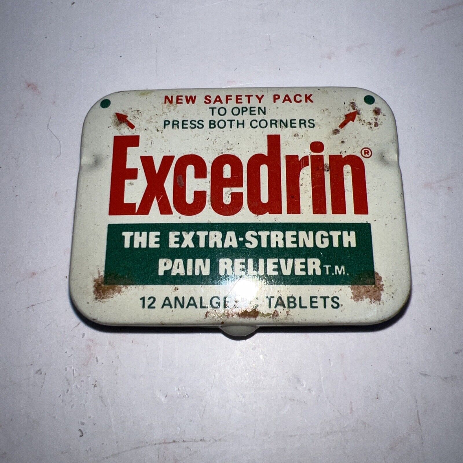 Vintage EXCEDRIN Medicine Tin Empty Extra Strength Pocket Size 1972