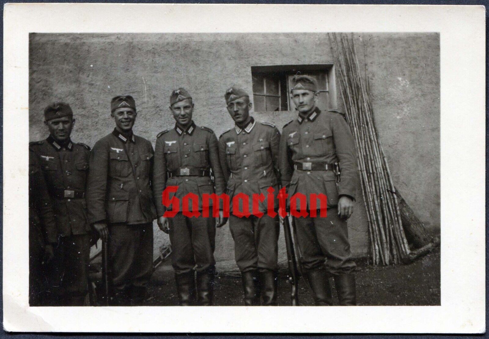 I8/2 WW2 ORIGINAL PHOTO OF GERMAN WEHRMACHT SOLDIERS