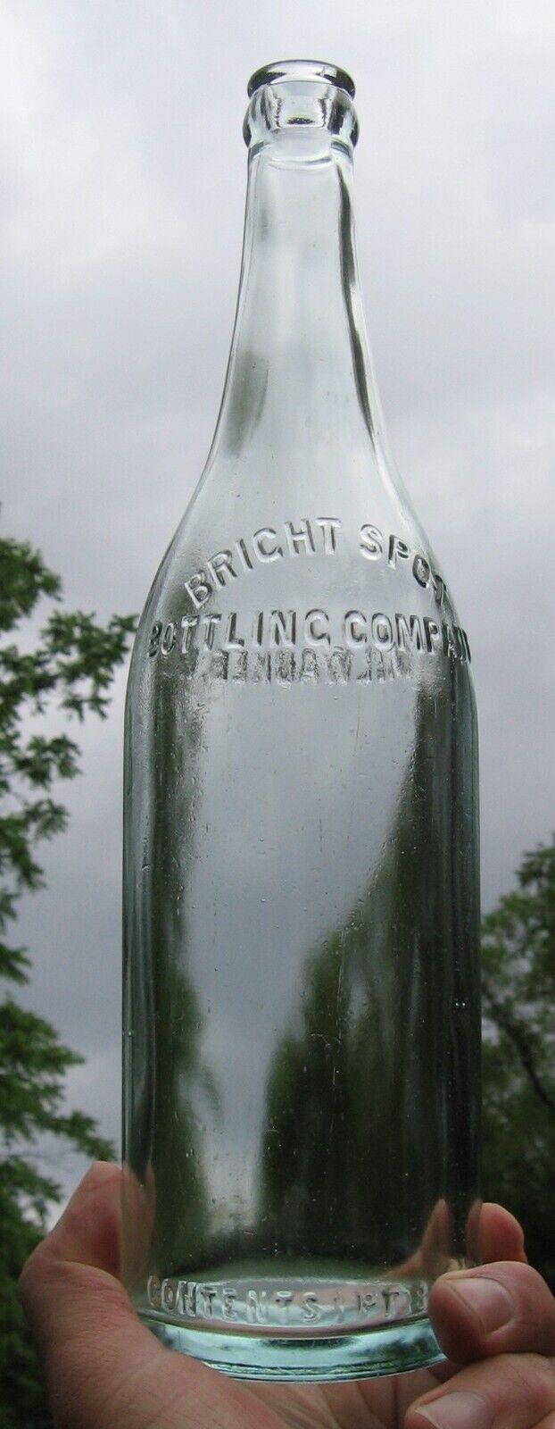 Vintage Bright Spot Bottling Co. Milwaukee WIS Embossed Glass Soda Bottle 24 oz.