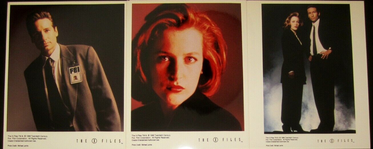 (3) X-Files 1996 8x10 original publicity photos Gillian Anderson David Duchovny
