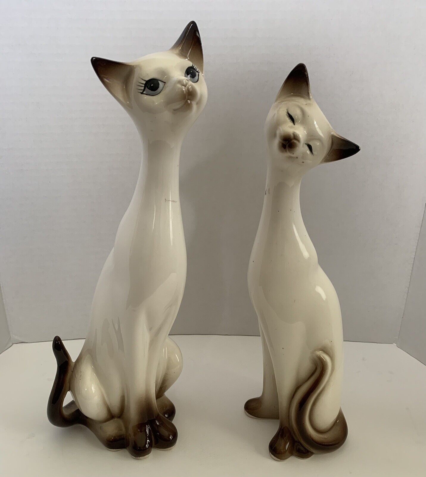 Pair Of MCM Vintage Siamese Cats Porcelain Japan Napcoware
