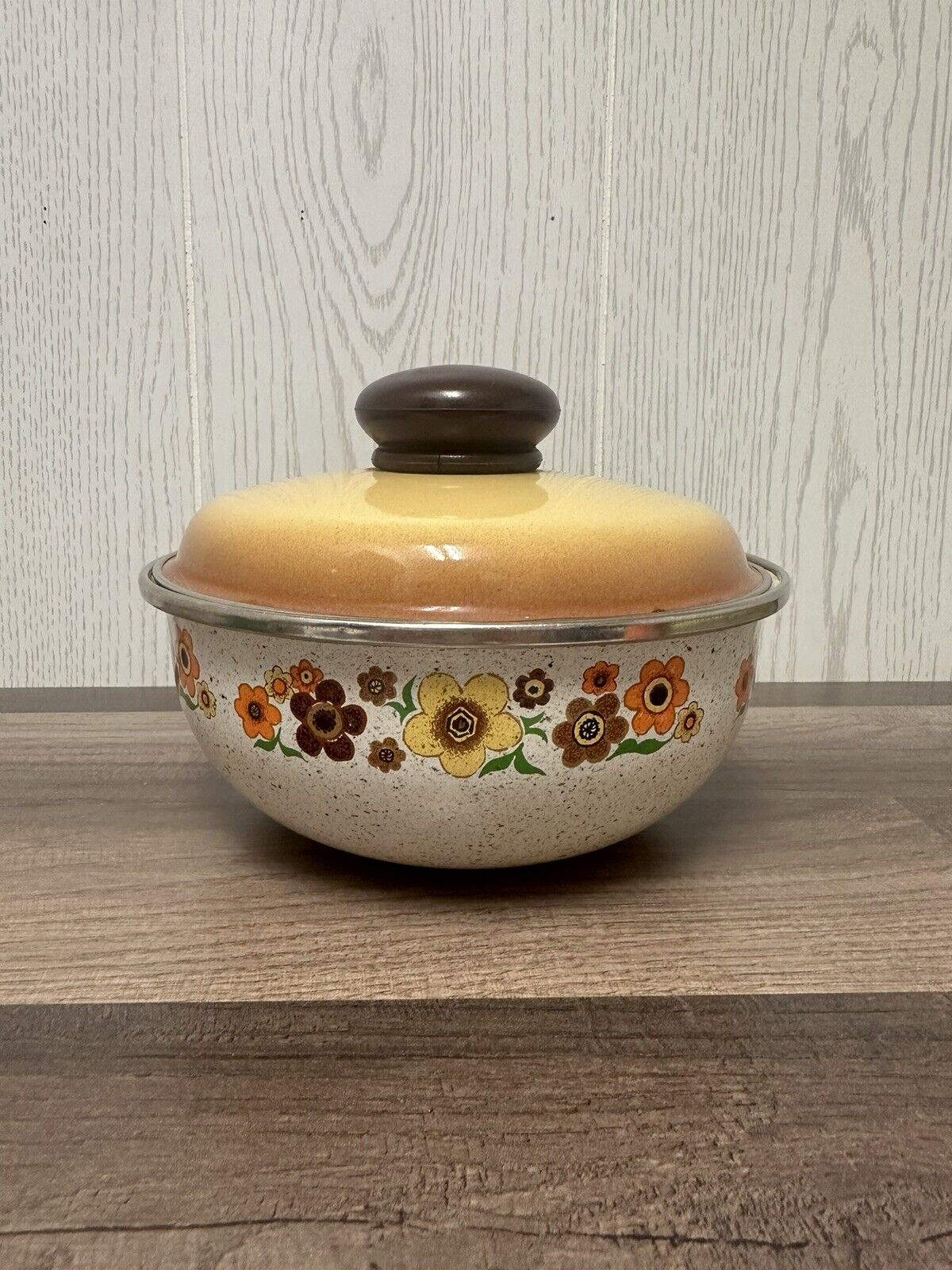 Vintage 70’s Crowning Touch Harvest Blossom Porcelain Enamel Pot With Lid