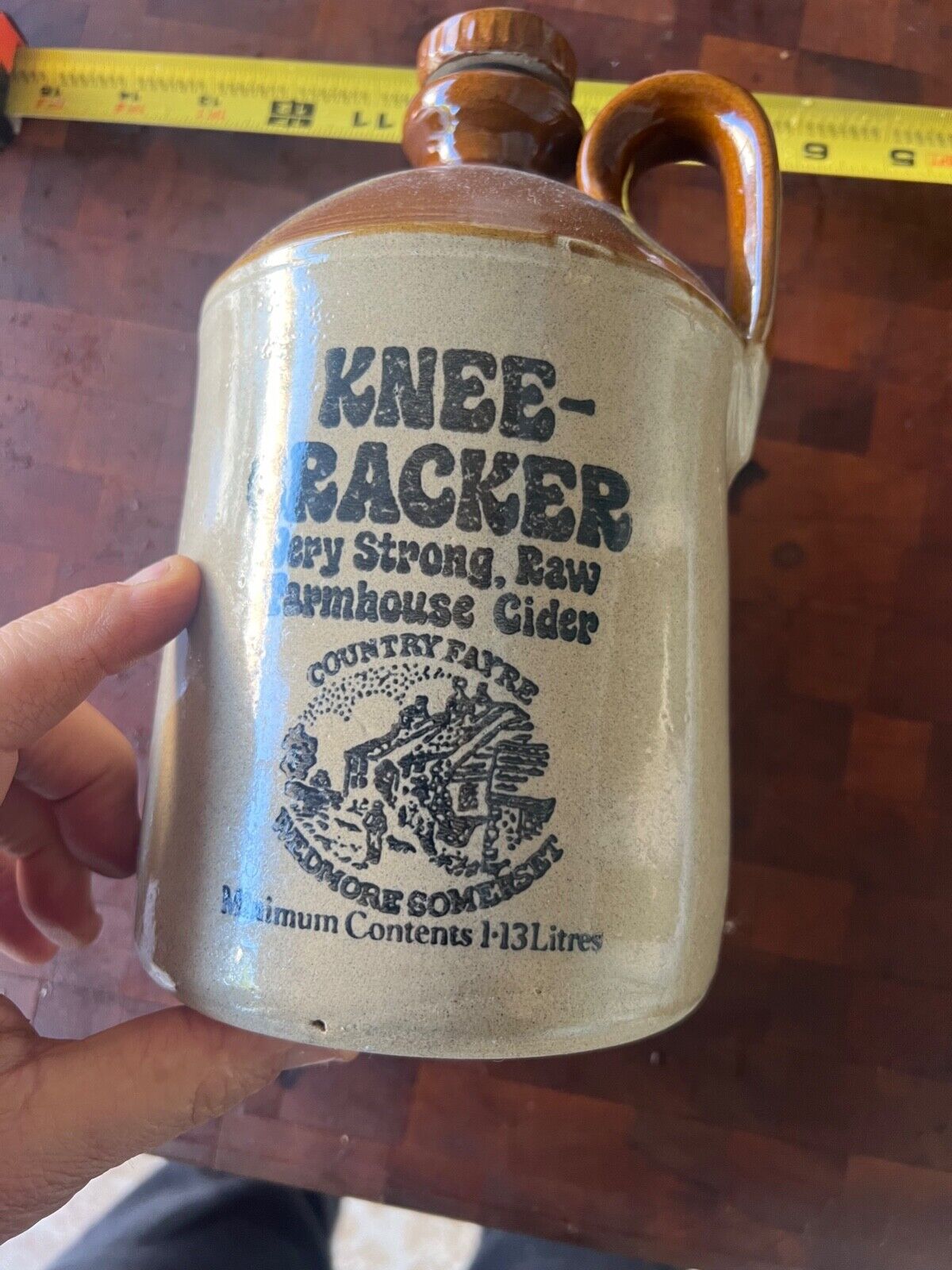 Vintage KNEE CRACKER COUNTRY FAYRE  Cider Advertising Jug Jar D6