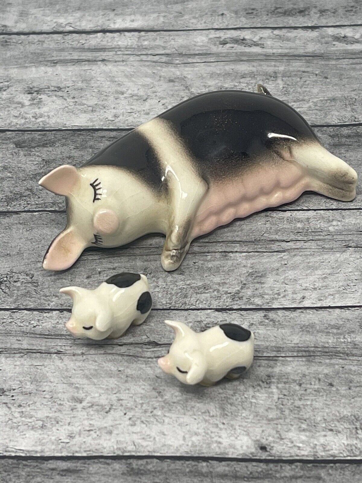 Vintage Hagen Renaker Miniature Tiny Piglets Pigs 1960\'s Set 3 Mama Figurines