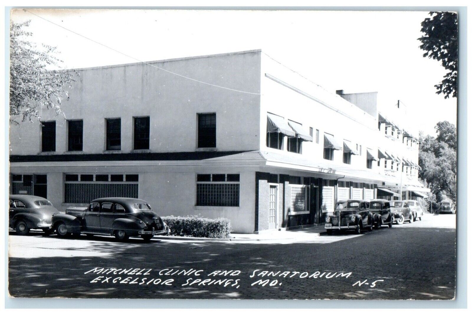 c1950\'s Mitchell Clinic And Sanatorium Excelsior Spring MO RPPC Photo Postcard