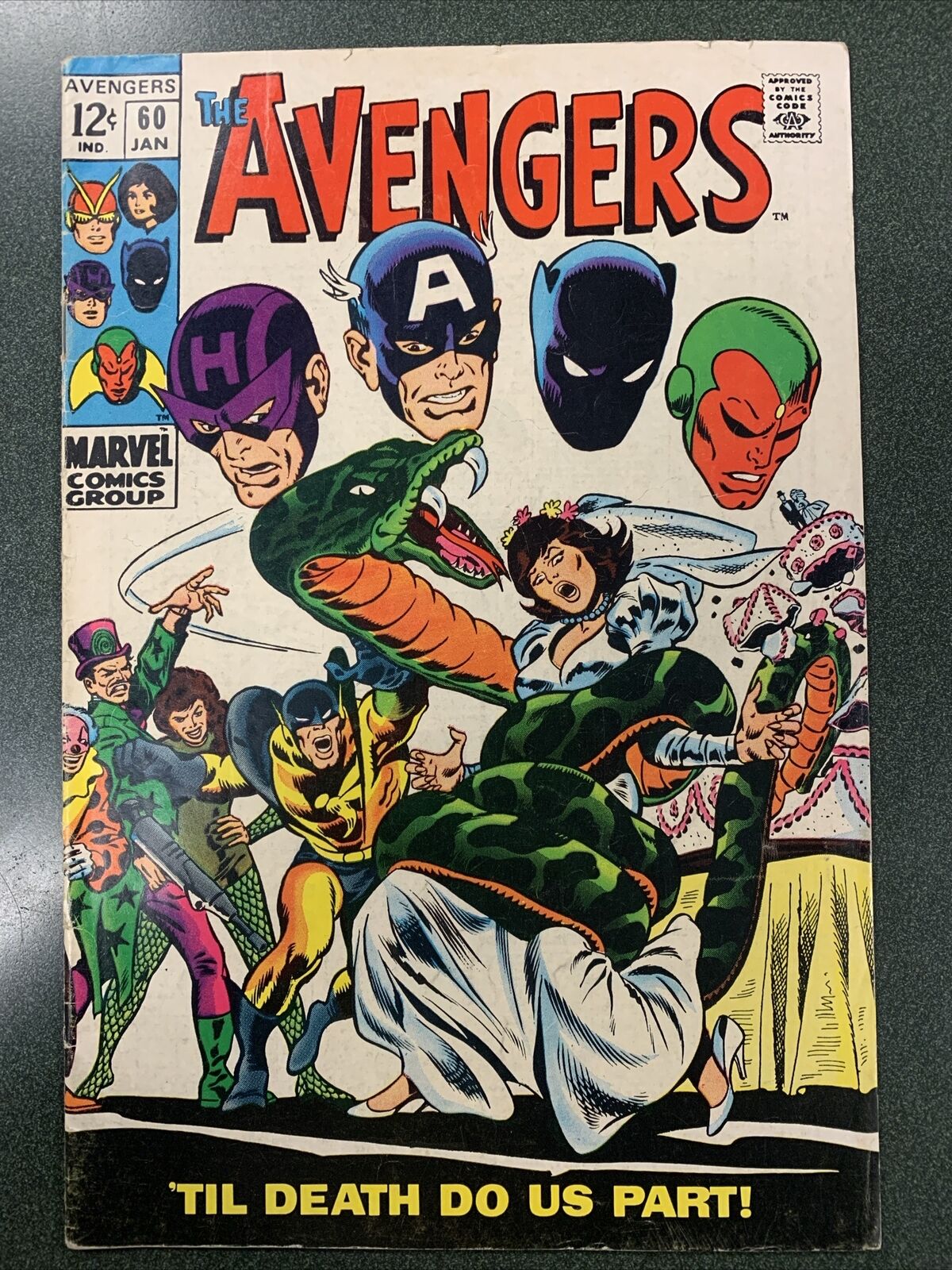 Avengers #60 (Marvel, 1969) Wedding of Hank Pym & Janet Van Dyne Buscema FN+