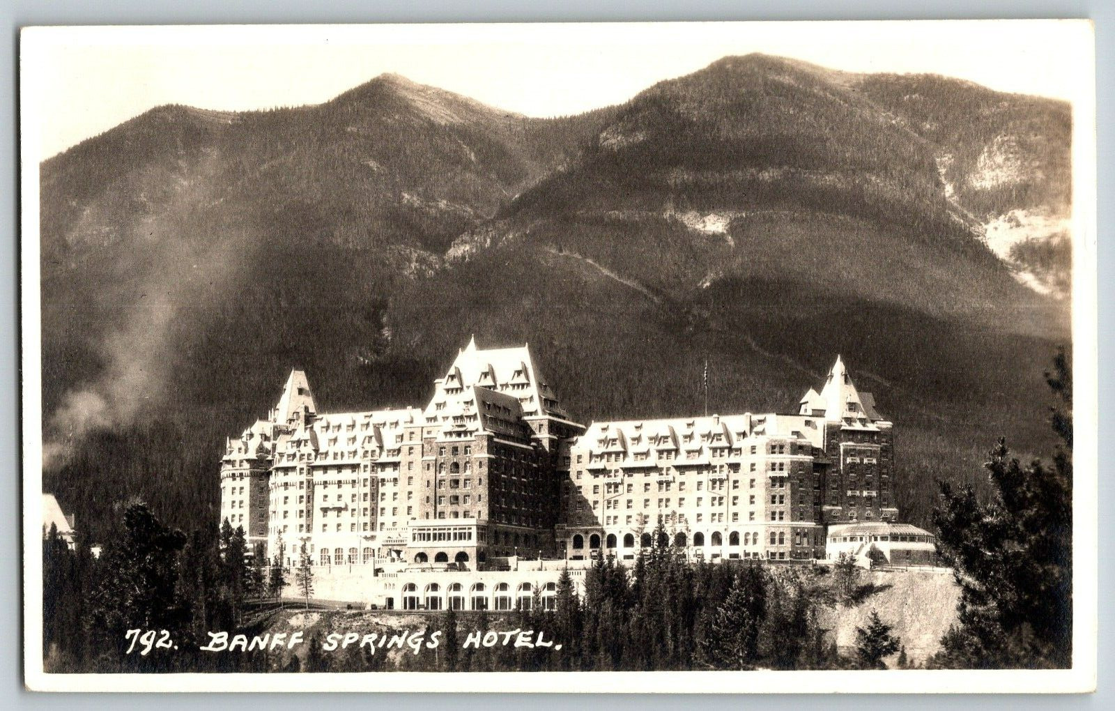 RPPC Real Photo Postcard - Fairmont Banff Springs - Unposted