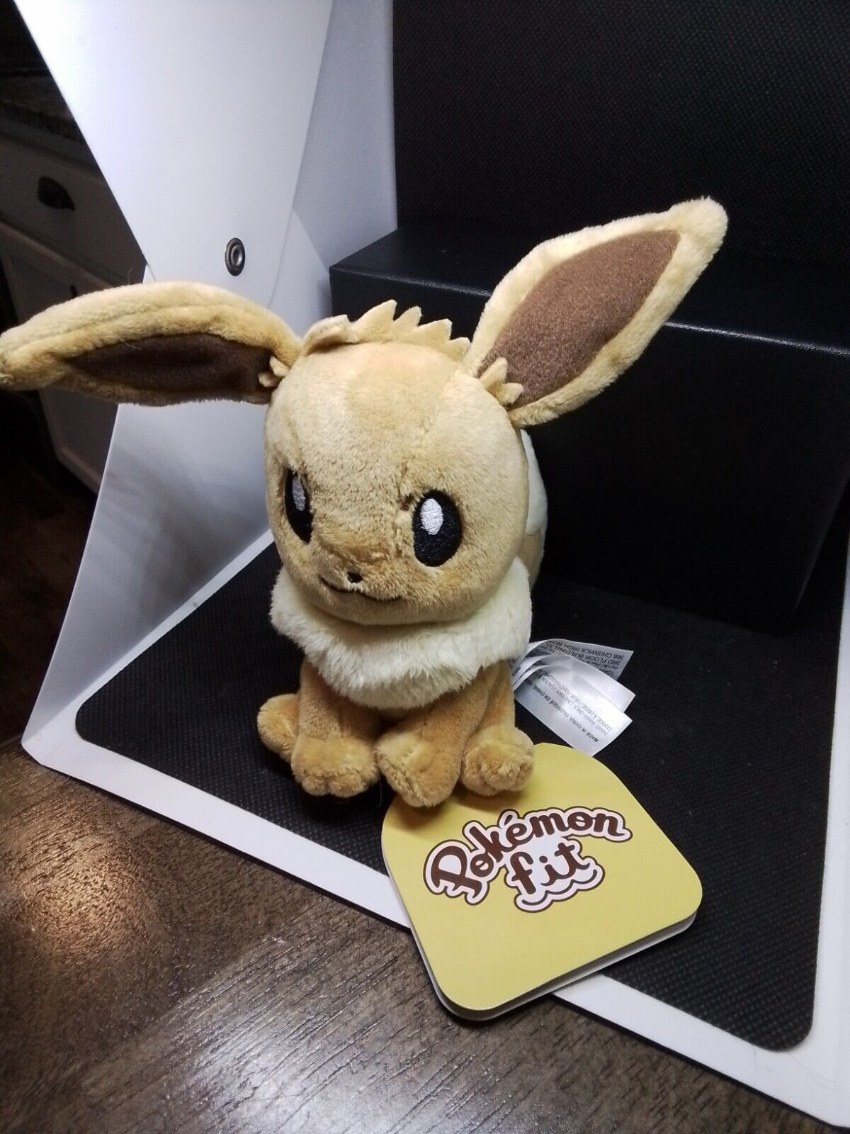 POKEMON CENTER ORIGINAL DOLL PLUSH FIT SITTING EEVEE WITH TAGS