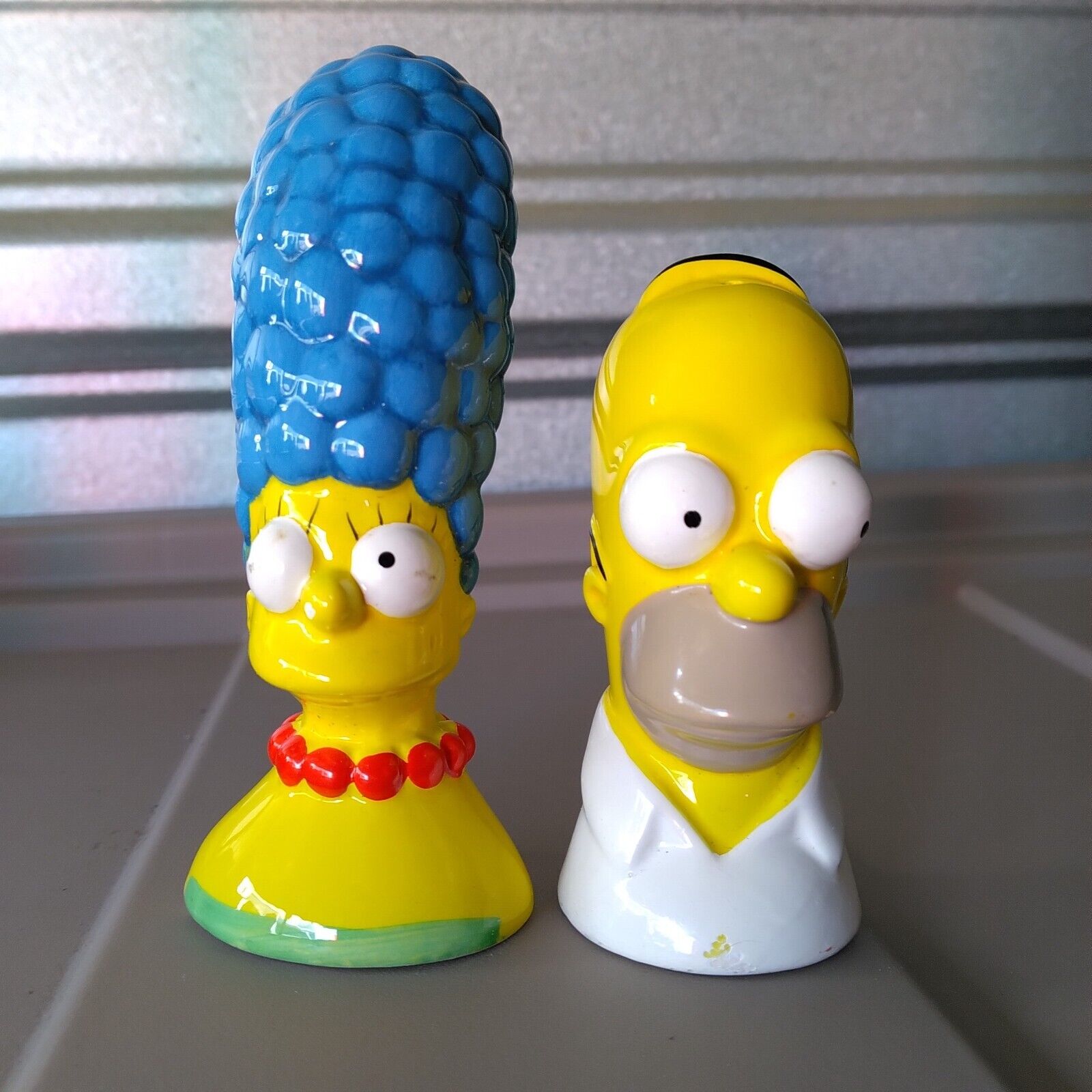 Vintage The Simpsons Homer & Marge Salt and Pepper Shaker Set 2000 Ceramic