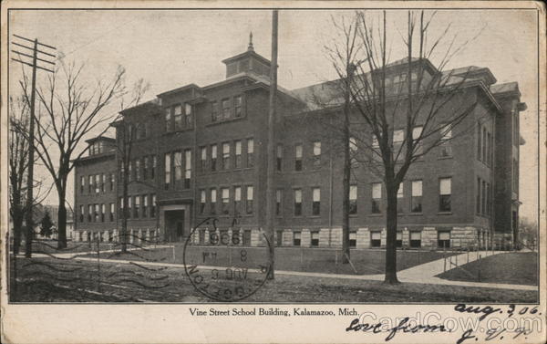 1906 Kalamazoo,MI Vine Street School Building Michigan Antique Postcard 1c stamp