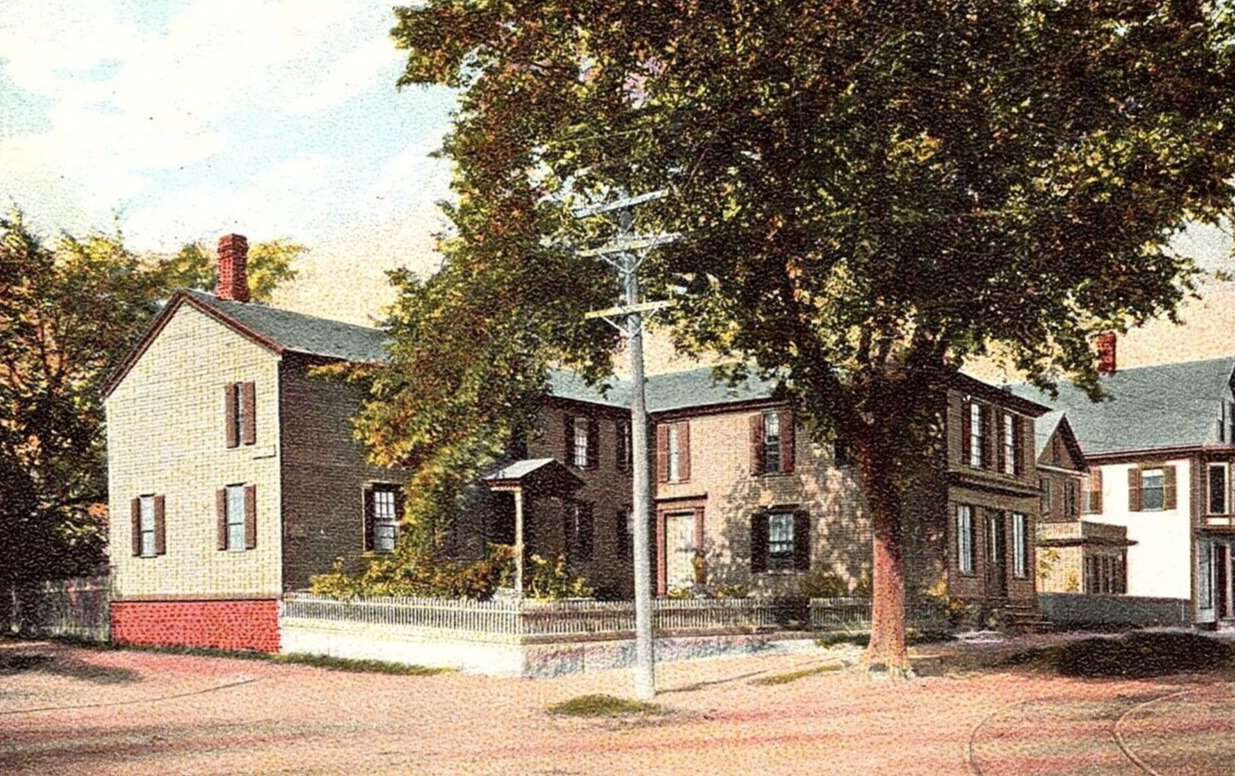 Vintage Postcard New Hampshire The Old Garrison House Posted, Exeter, NH- c1908