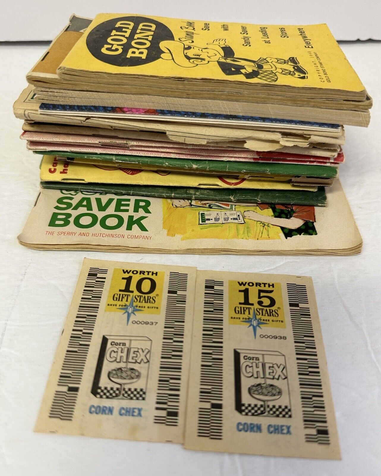 Lot Of 15 Green Stamp Books S&H, Golden Arrow, Silver Dollar, Gold Bond And More