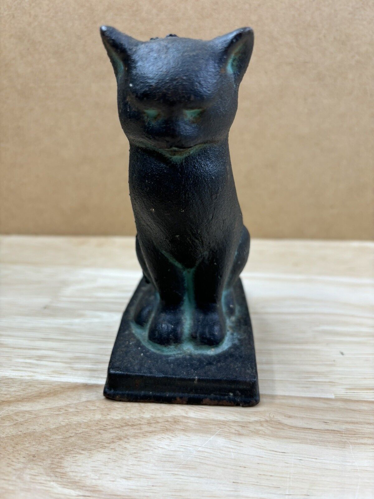 vintage Cast Iron Cat bookend / doorstop - very heavy - black cat