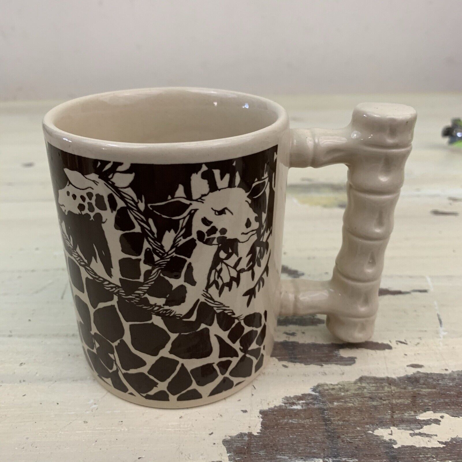 ARNART - Vtg Brown & Tan Giraffe Safari Jungle Bamboo Royal Crown Coffee Cup Mug