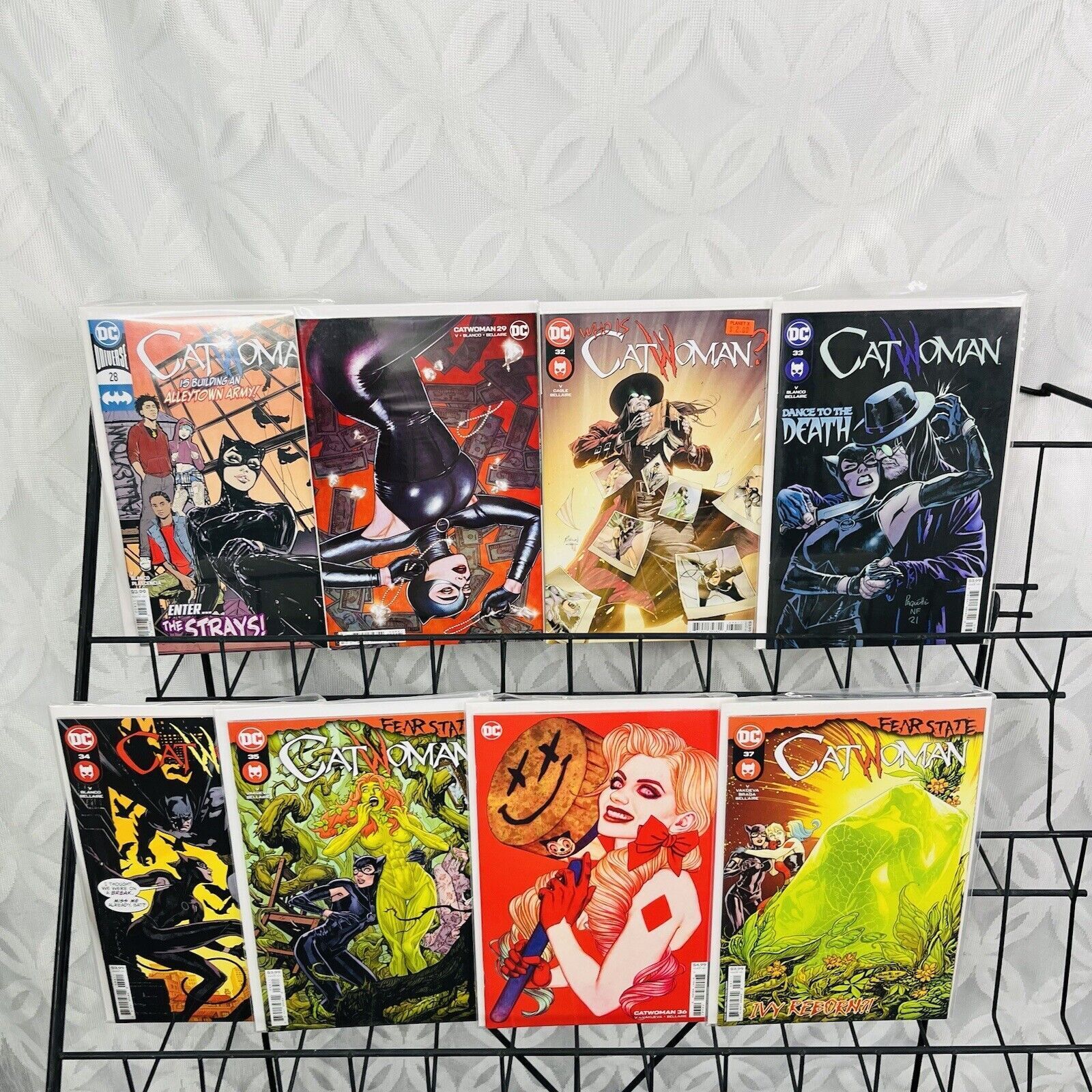 Catwoman 28-29 32-37 lot (DC 2021) Jenny Frison Variant Covers