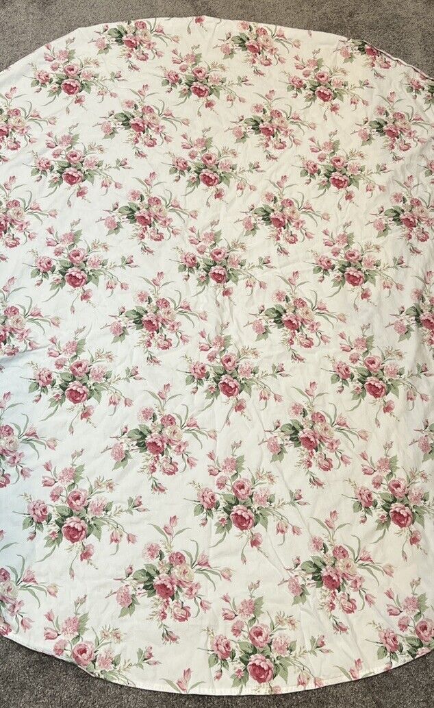 Vintage Round Tablecloth Cabbage Roses Shabby Cottage Pink White Victorian 70 in